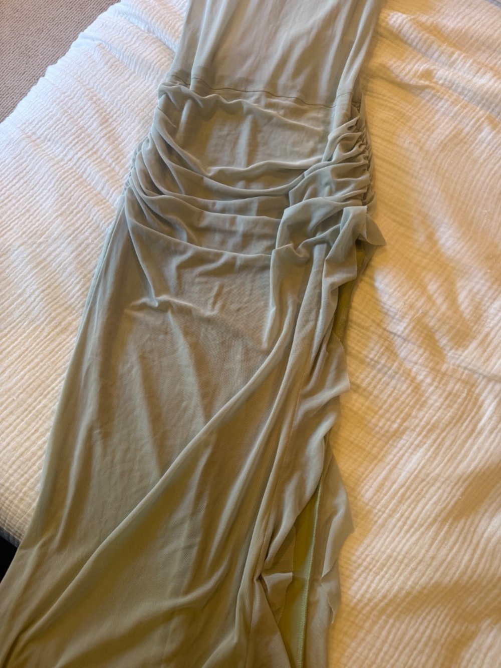 Nelly Off Shoulder Maxi Dress - Picture 5 of 6